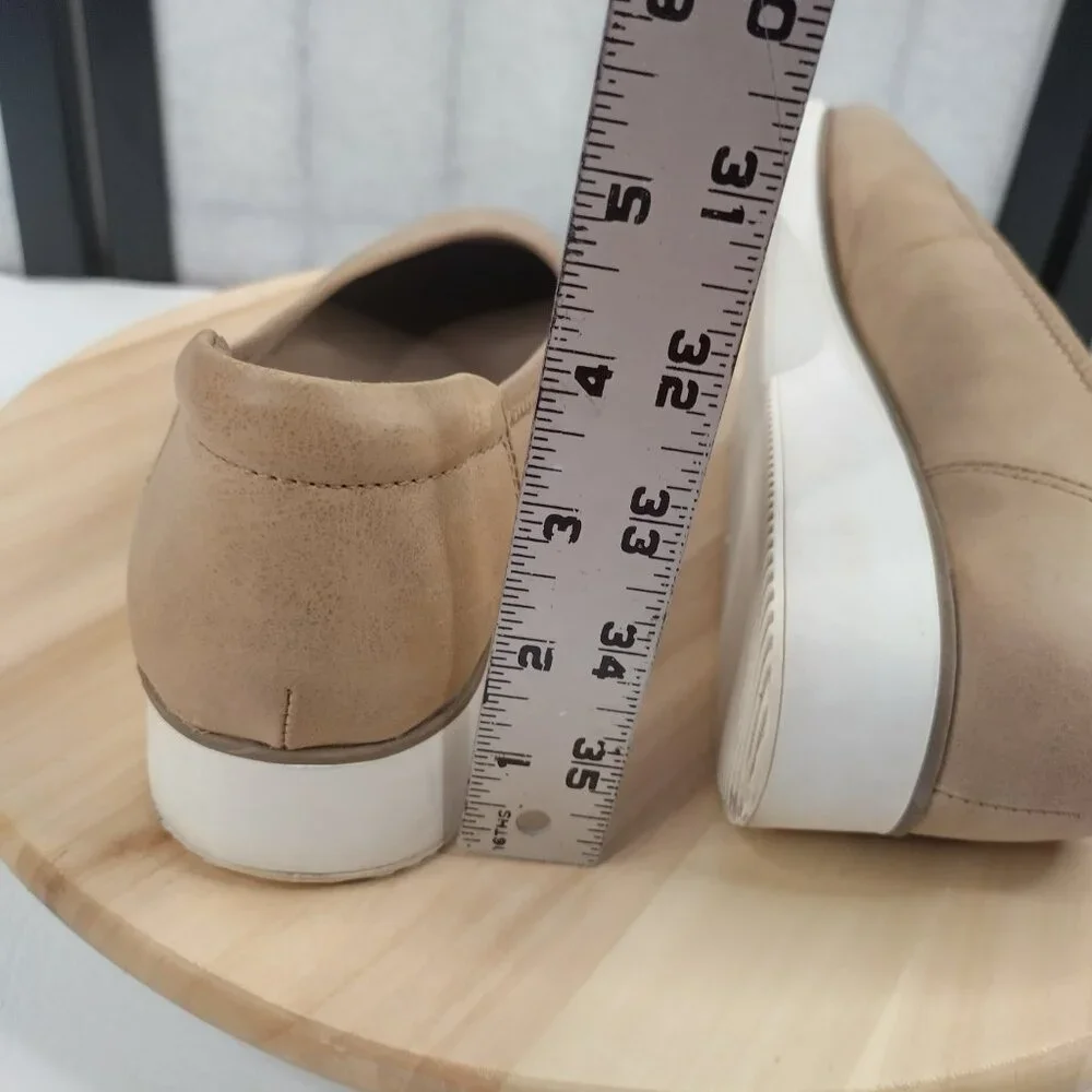 Naturalizer ballet flat